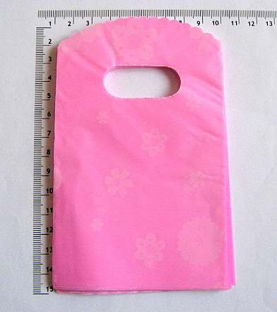Punguta plastic de cadou roz 24344